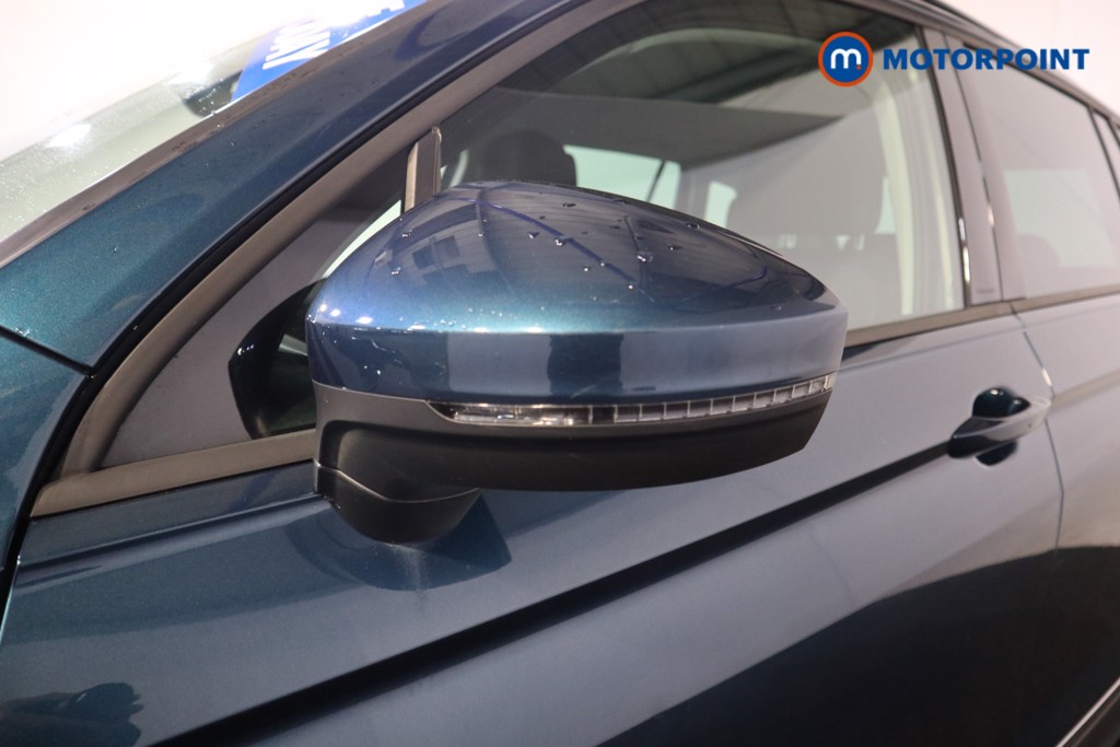Volkswagen Tiguan Life Manual Petrol SUV - Stock Number (1530392) - 23rd supplementary image