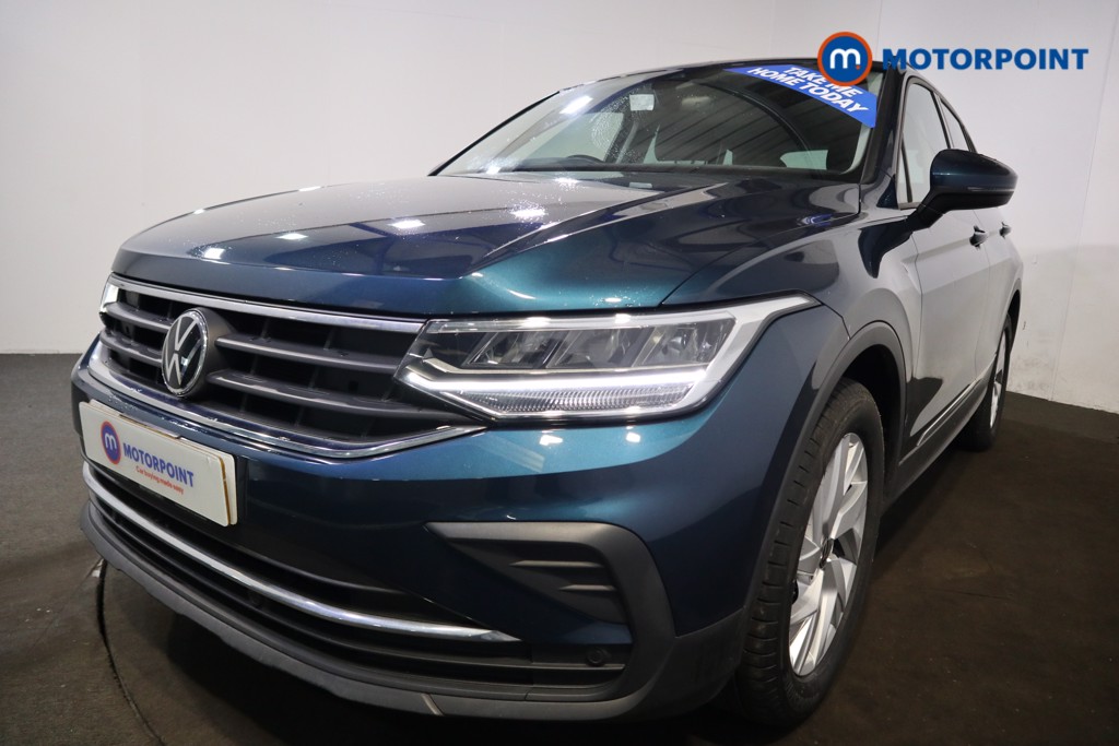Volkswagen Tiguan Life Manual Petrol SUV - Stock Number (1530392) - 24th supplementary image