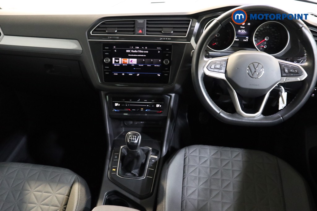 Volkswagen Tiguan Life Manual Petrol SUV - Stock Number (1530392) - 1st supplementary image