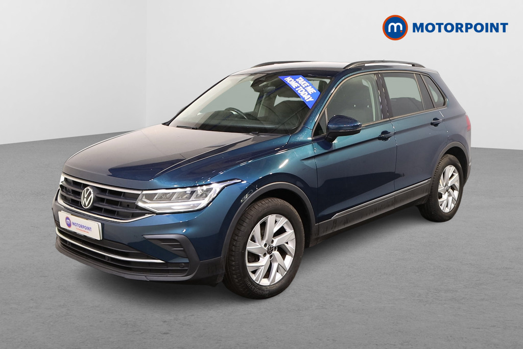 Volkswagen Tiguan Life Manual Petrol SUV - Stock Number (1530392) - Passenger side front corner