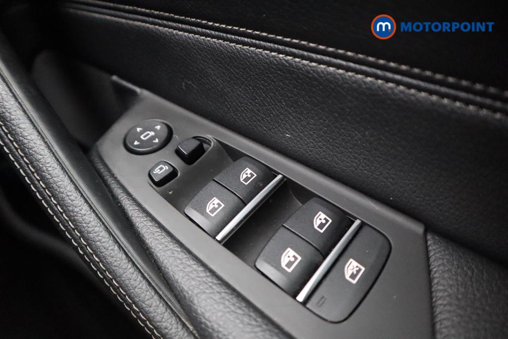 BMW 5 Series M Sport Automatic Petrol Plug-In Hybrid Saloon - Stock Number (1533825) - 19th supplementary image