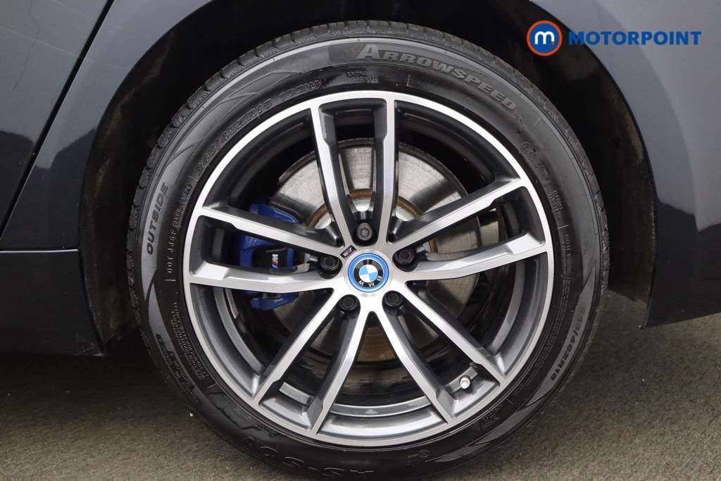 BMW 5 Series M Sport Automatic Petrol Plug-In Hybrid Saloon - Stock Number (1533825) - 26th supplementary image