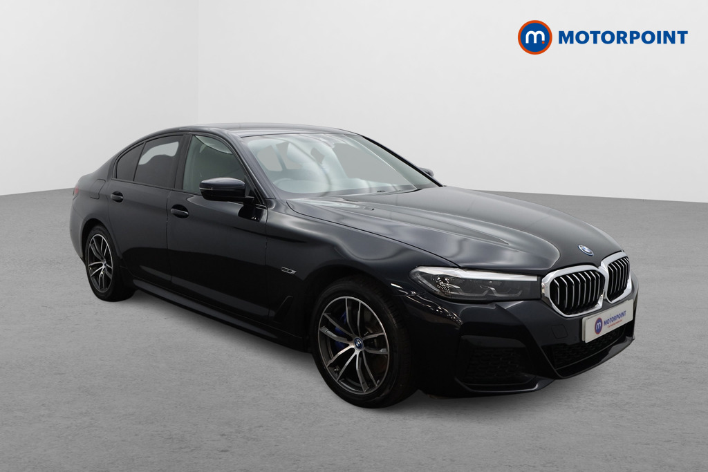 BMW 5 Series M Sport Automatic Petrol Plug-In Hybrid Saloon - Stock Number (1533825) - Drivers side front corner