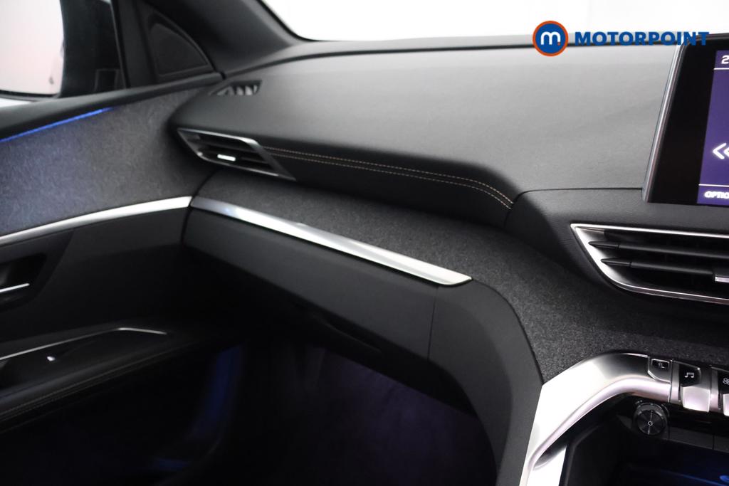 Peugeot 3008 Gt Line Manual Diesel SUV - Stock Number (1534525) - 7th supplementary image