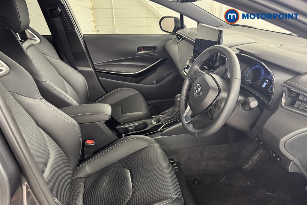 Toyota Corolla Excel Automatic Petrol-Electric Hybrid Estate - Stock Number (1534655) - 5th supplementary image