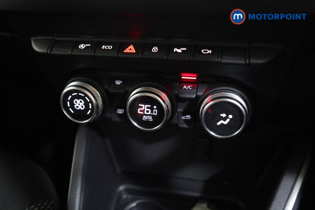 Dacia Duster Prestige Manual Petrol SUV - Stock Number (1534965) - 7th supplementary image