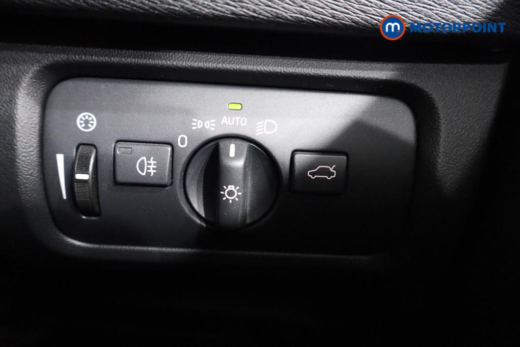 Volvo V40 R Design Manual Petrol Hatchback - Stock Number (1535050) - 12th supplementary image