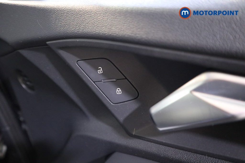 Audi A3 S Line Automatic Petrol Saloon - Stock Number (1536035) - 11th supplementary image