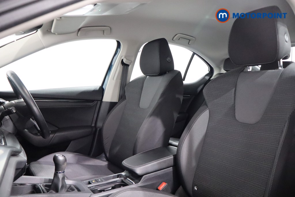 Skoda Octavia Se Technology Manual Petrol Hatchback - Stock Number (1536185) - 4th supplementary image