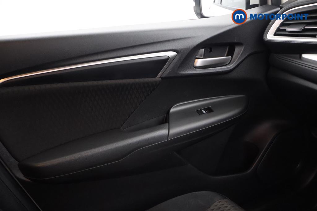 Honda Jazz Ex Navi Automatic Petrol Hatchback - Stock Number (1536429) - 8th supplementary image