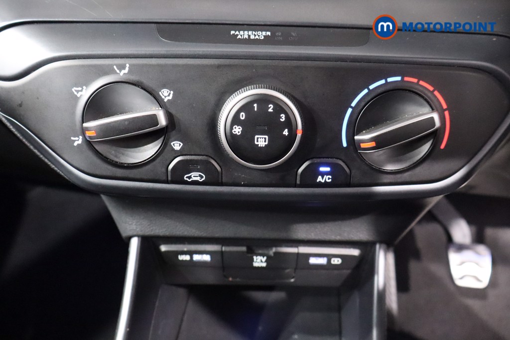 Hyundai Bayon Se Connect Manual Petrol-Electric Hybrid SUV - Stock Number (1537090) - 15th supplementary image