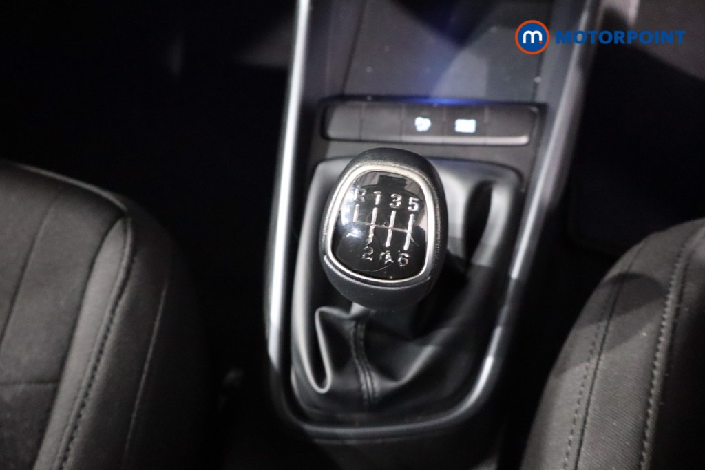 Hyundai Bayon Se Connect Manual Petrol-Electric Hybrid SUV - Stock Number (1537090) - 18th supplementary image