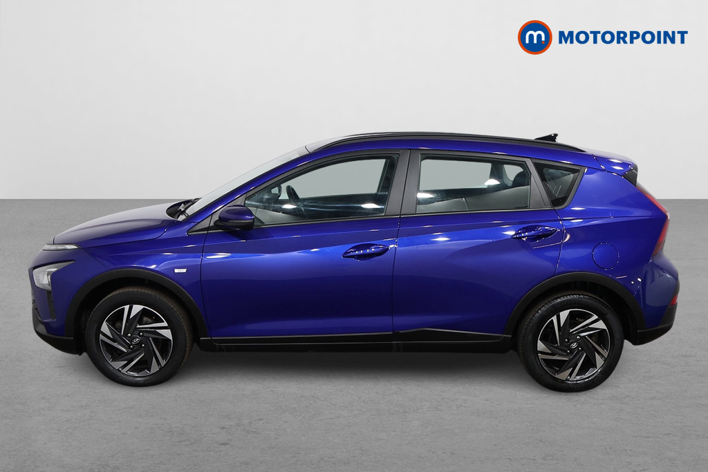 Hyundai Bayon Se Connect Manual Petrol-Electric Hybrid SUV - Stock Number (1537090) - Passenger side