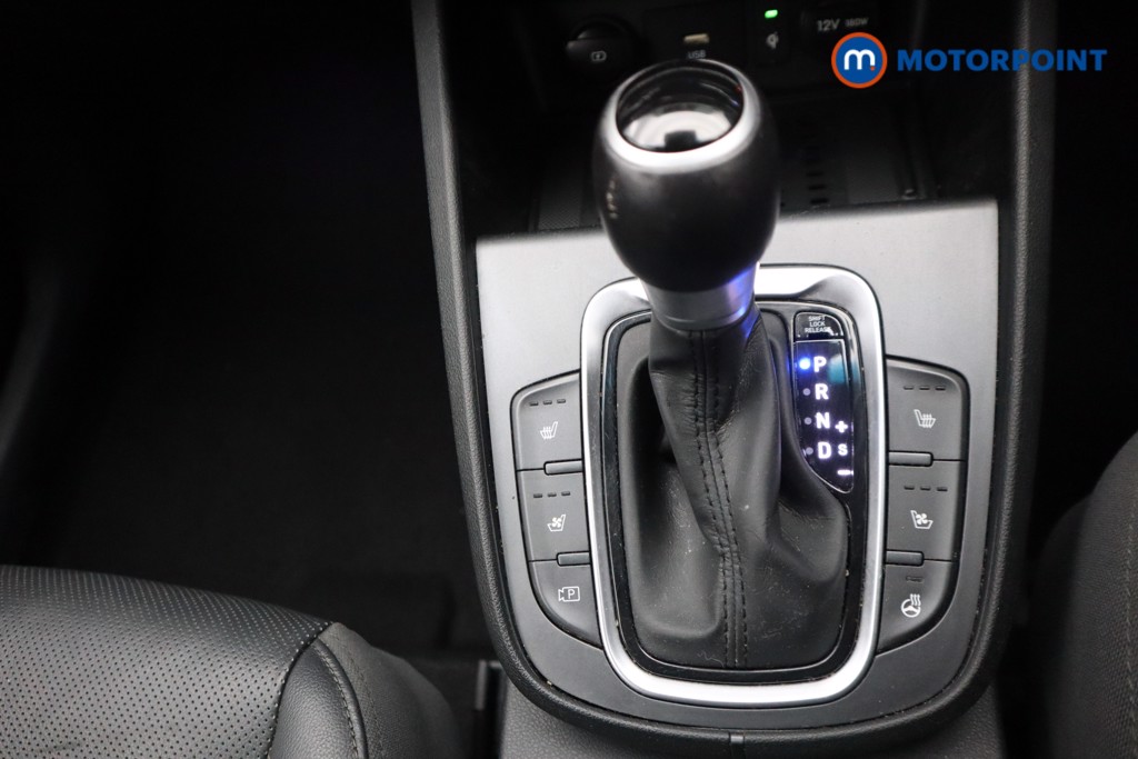 Hyundai Kona Ultimate Automatic Petrol-Electric Hybrid SUV - Stock Number (1540019) - 10th supplementary image
