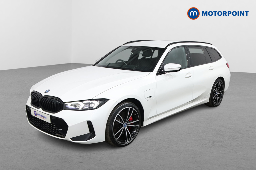 BMW 3 Series M Sport Automatic Petrol Plug-In Hybrid Estate - Stock Number (1540130) - Passenger side front corner