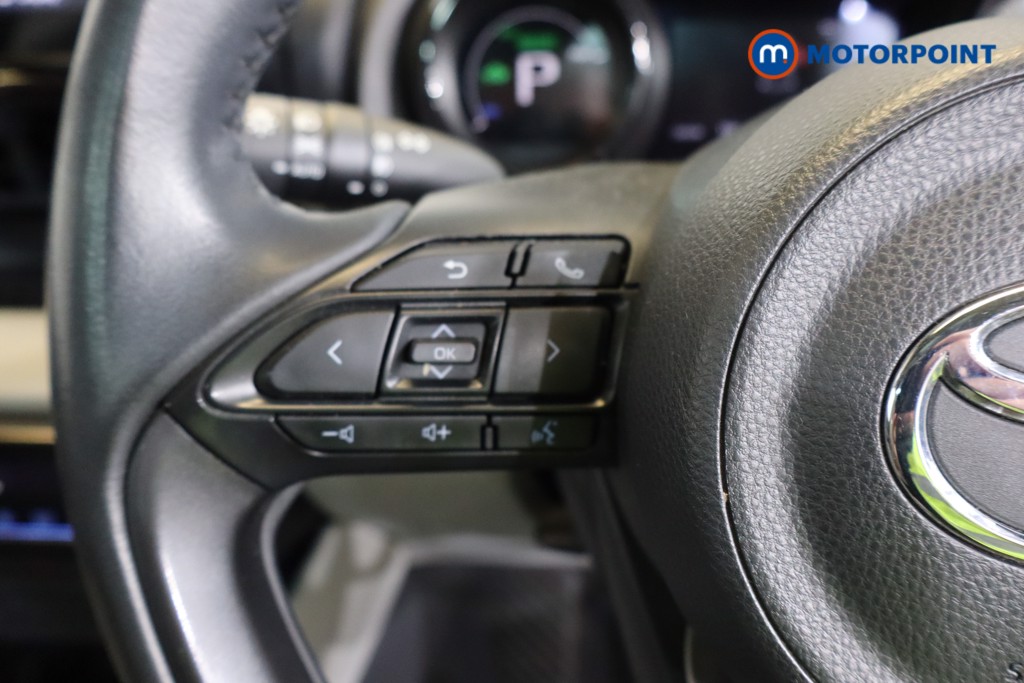 Toyota Yaris Excel Automatic Petrol-Electric Hybrid Hatchback - Stock Number (1540367) - 5th supplementary image