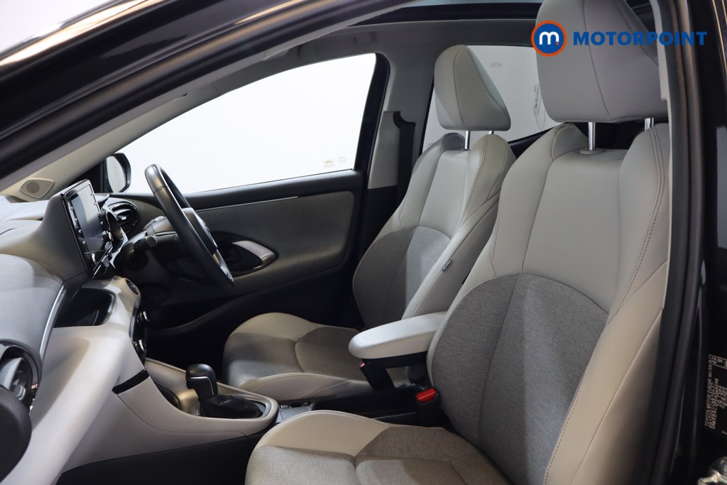 Toyota Yaris Excel Automatic Petrol-Electric Hybrid Hatchback - Stock Number (1540367) - 8th supplementary image