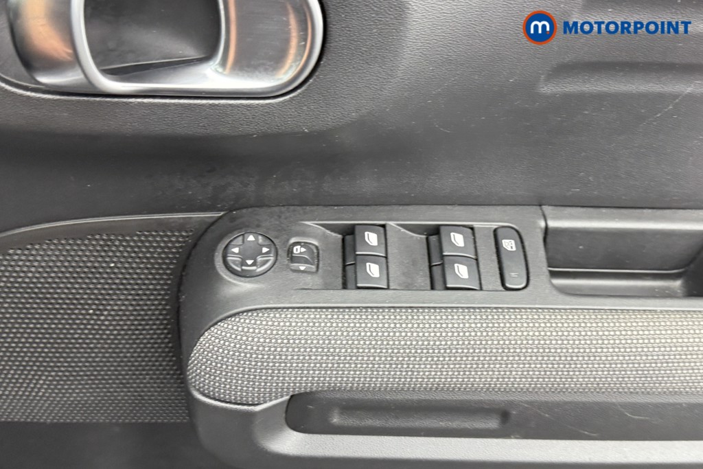 Citroen C3 Aircross Shine Manual Petrol SUV - Stock Number (1541310) - 16th supplementary image