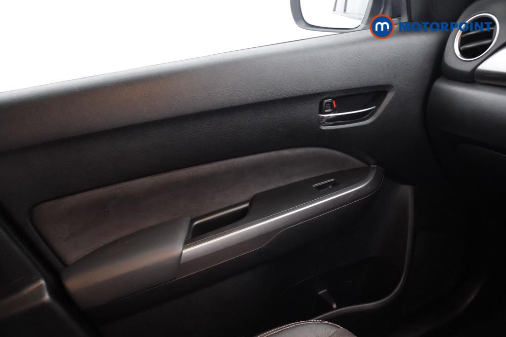 Suzuki Vitara SZ5 Manual Petrol SUV - Stock Number (1542008) - 8th supplementary image
