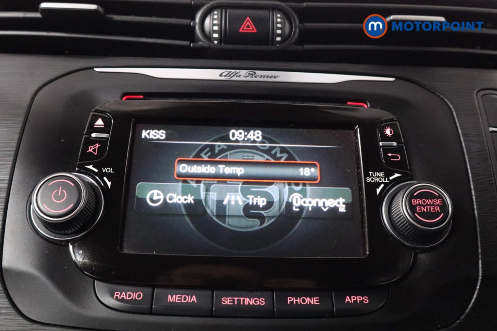 Alfa Romeo Giulietta Super Manual Petrol Hatchback - Stock Number (1542263) - 2nd supplementary image