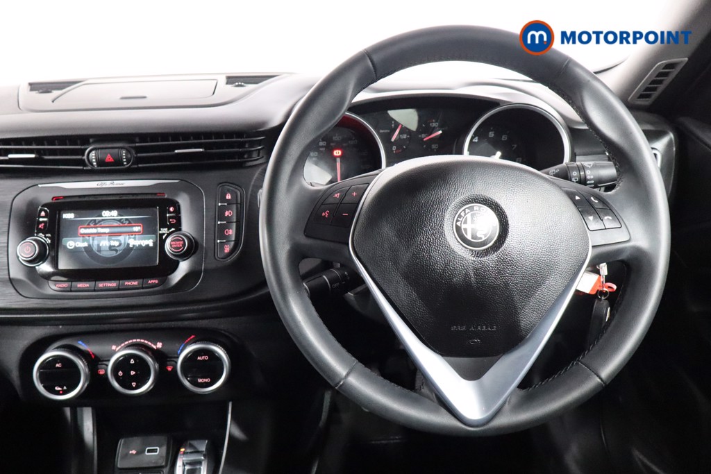 Alfa Romeo Giulietta Super Manual Petrol Hatchback - Stock Number (1542263) - 3rd supplementary image