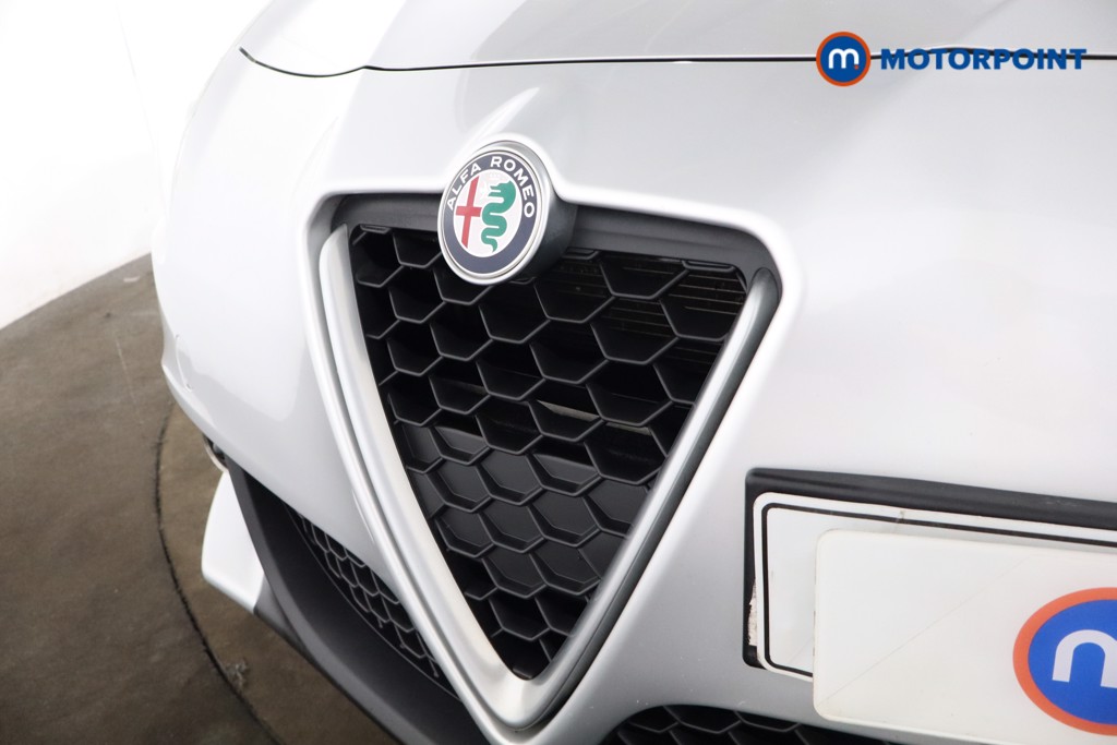 Alfa Romeo Giulietta Super Manual Petrol Hatchback - Stock Number (1542263) - 20th supplementary image