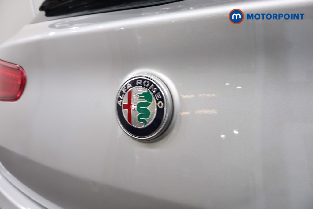 Alfa Romeo Giulietta Super Manual Petrol Hatchback - Stock Number (1542263) - 25th supplementary image
