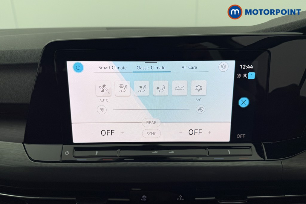 Volkswagen Golf Style Manual Petrol Hatchback - Stock Number (1542318) - 8th supplementary image
