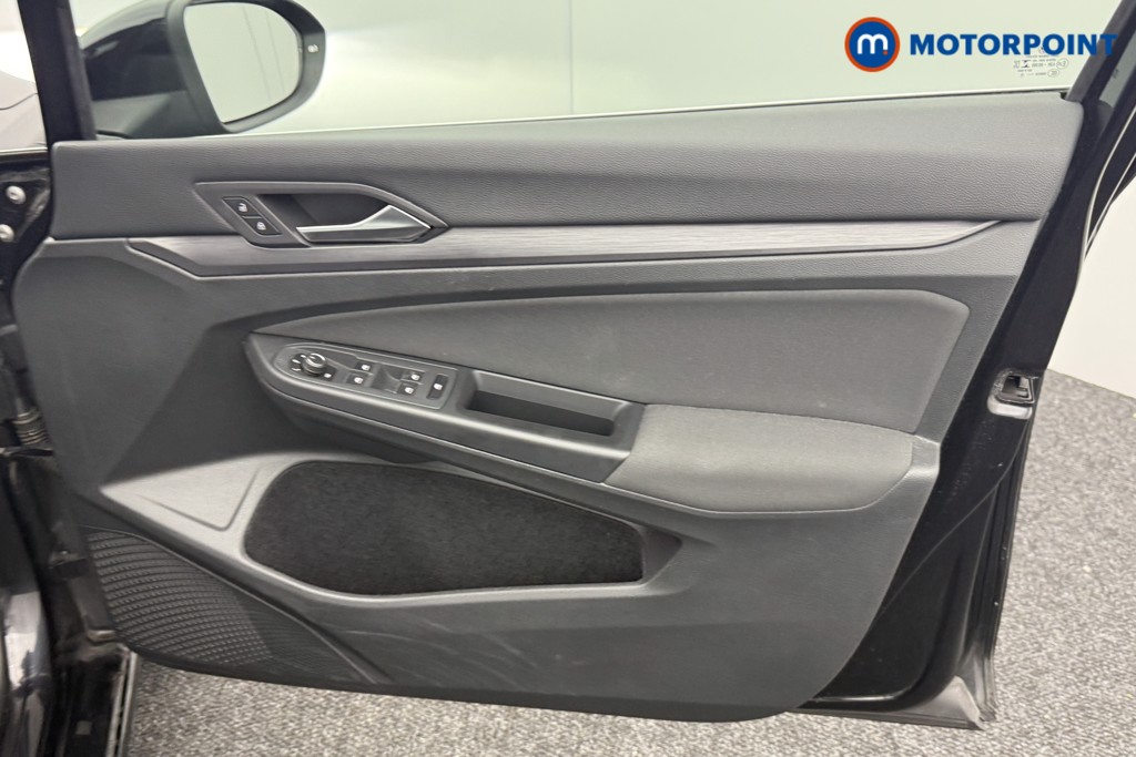 Volkswagen Golf Style Manual Petrol Hatchback - Stock Number (1542318) - 18th supplementary image