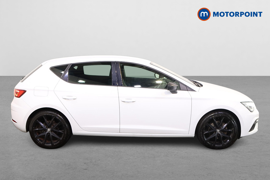 Seat Leon Fr Black Edition Manual Petrol Hatchback - Stock Number (1542382) - Drivers side