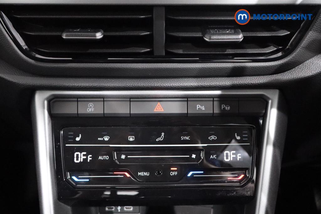 Volkswagen T-Roc Life Automatic Petrol SUV - Stock Number (1542506) - 3rd supplementary image
