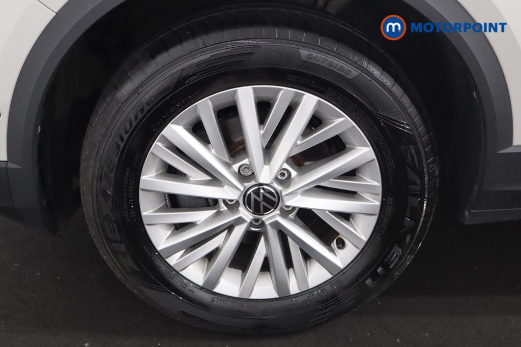 Volkswagen T-Roc Life Automatic Petrol SUV - Stock Number (1542506) - 23rd supplementary image