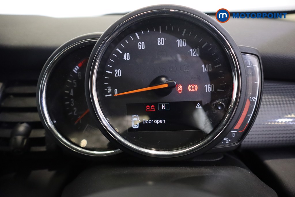 Mini Hatchback Cooper Classic Manual Petrol Hatchback - Stock Number (1542600) - 3rd supplementary image