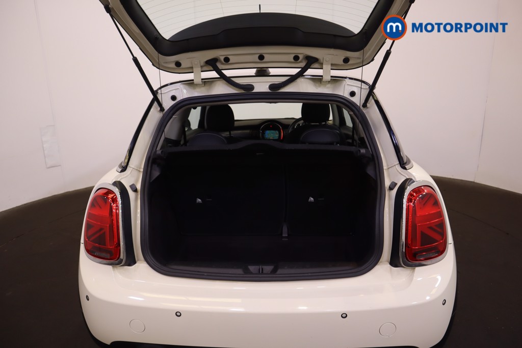 Mini Hatchback Cooper Classic Manual Petrol Hatchback - Stock Number (1542600) - 17th supplementary image