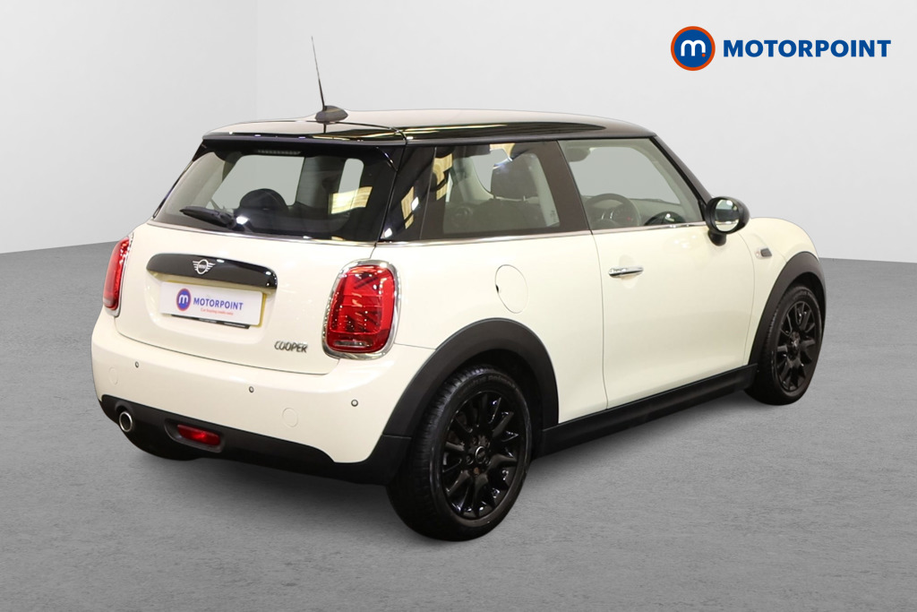 Mini Hatchback Cooper Classic Manual Petrol Hatchback - Stock Number (1542600) - Drivers side rear corner