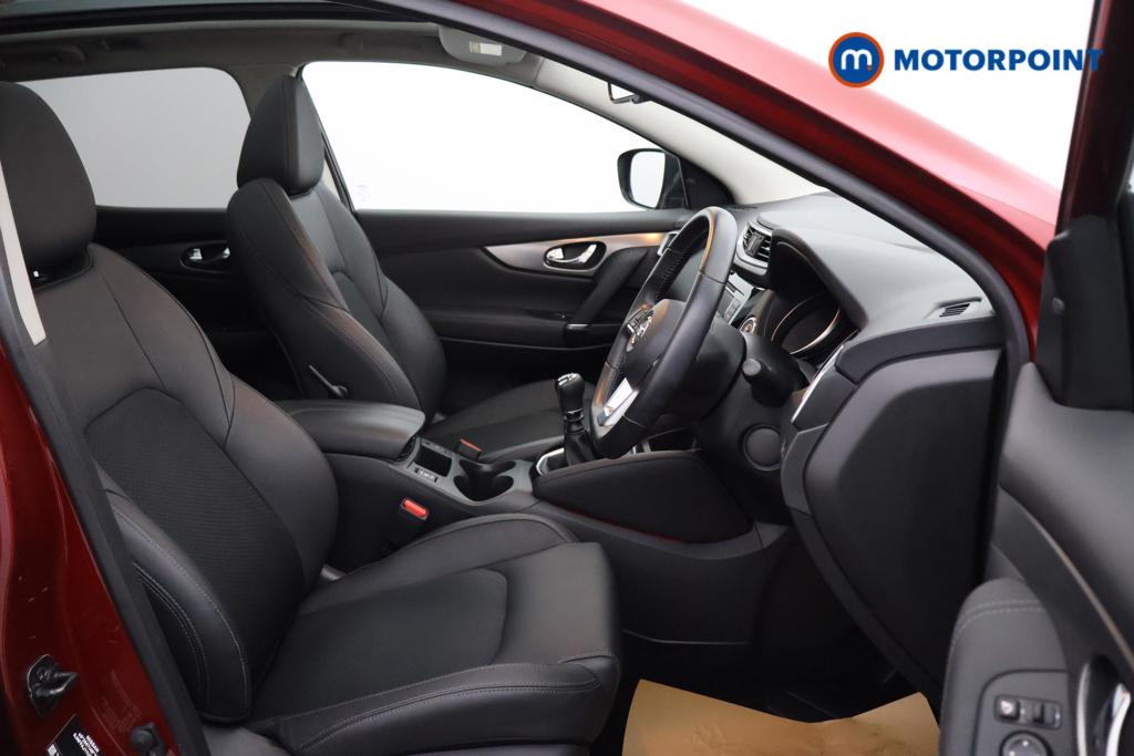 Nissan Qashqai N-Connecta Manual Petrol SUV - Stock Number (1542720) - 11th supplementary image
