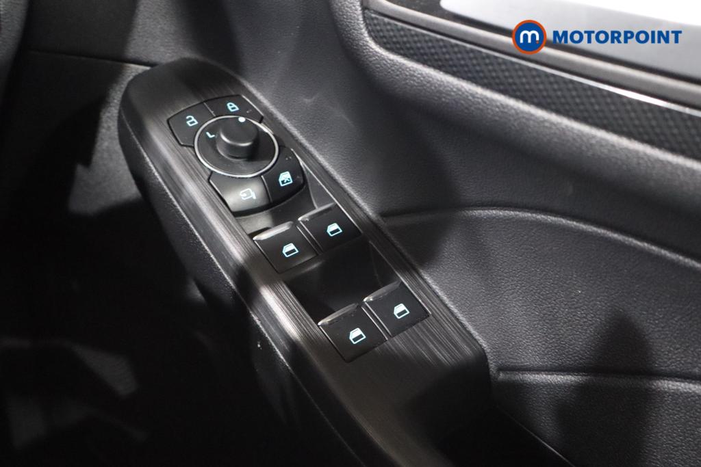 Ford Kuga Graphite Tech Edition Automatic Petrol Plug-In Hybrid SUV - Stock Number (1543212) - 11th supplementary image