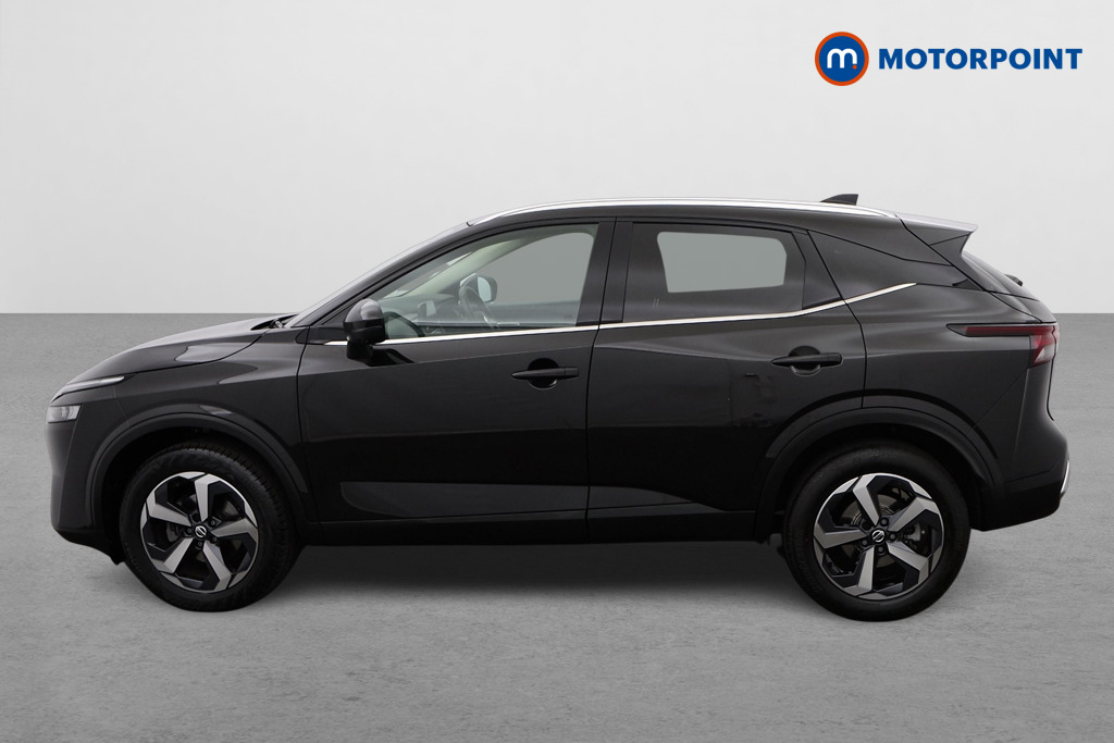 Nissan Qashqai N-Connecta Manual Petrol SUV - Stock Number (1543296) - Passenger side