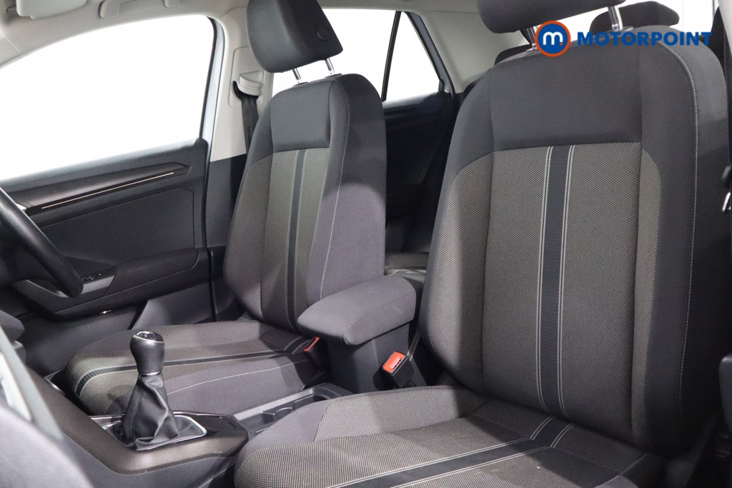 Volkswagen T-Roc Design Manual Diesel SUV - Stock Number (1543500) - 4th supplementary image
