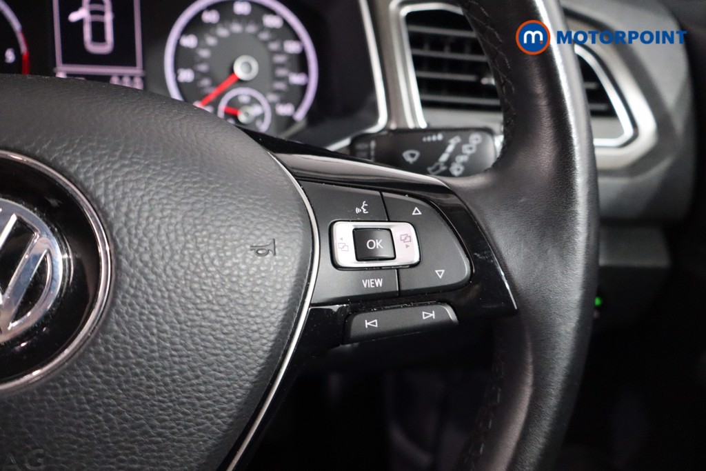 Volkswagen T-Roc Design Manual Diesel SUV - Stock Number (1543500) - 8th supplementary image