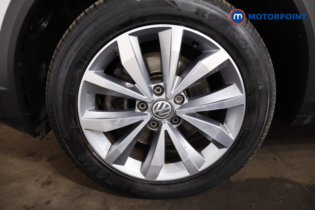 Volkswagen T-Roc Design Manual Diesel SUV - Stock Number (1543500) - 9th supplementary image