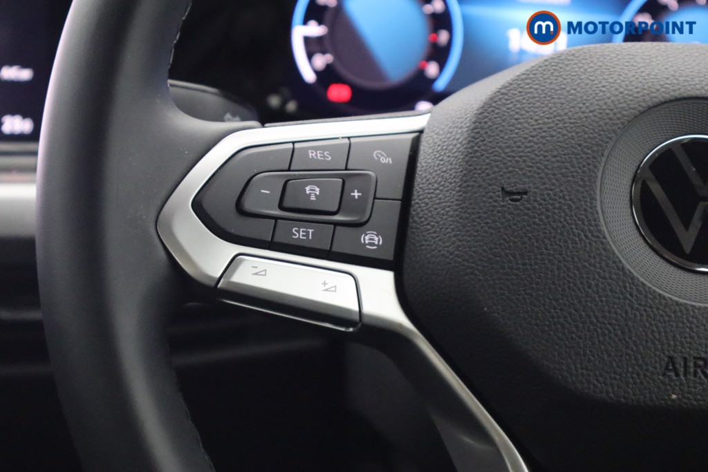 Volkswagen Golf Life Manual Petrol Hatchback - Stock Number (1543776) - 3rd supplementary image