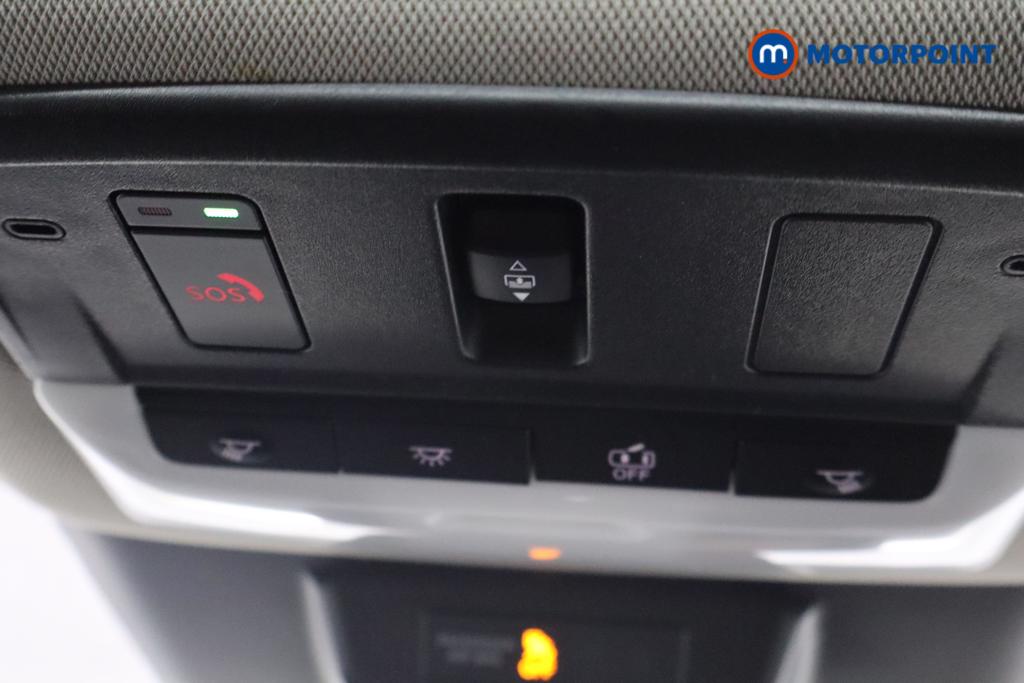 Nissan Qashqai N-Connecta Manual Petrol SUV - Stock Number (1543933) - 6th supplementary image