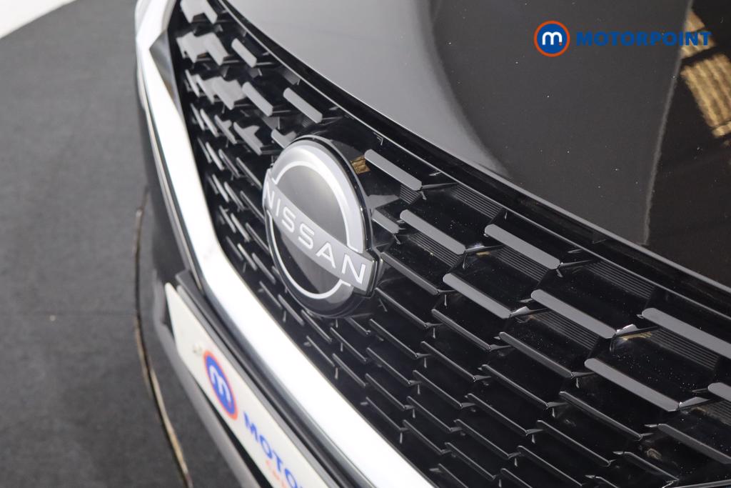 Nissan Qashqai N-Connecta Manual Petrol SUV - Stock Number (1543933) - 17th supplementary image