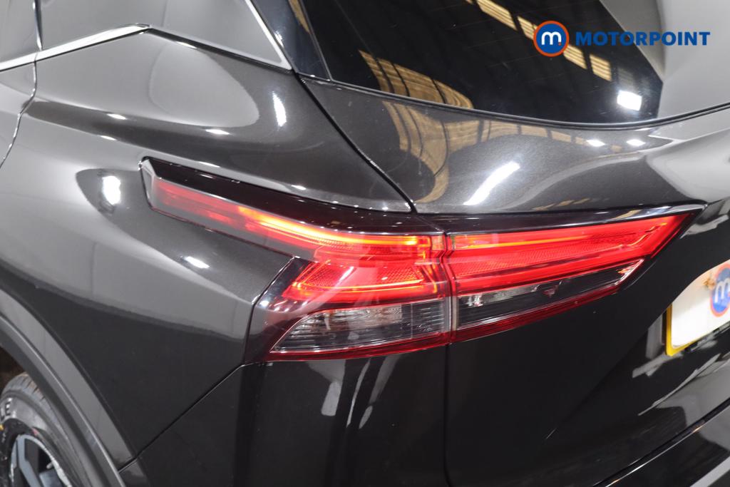 Nissan Qashqai N-Connecta Manual Petrol SUV - Stock Number (1543933) - 22nd supplementary image