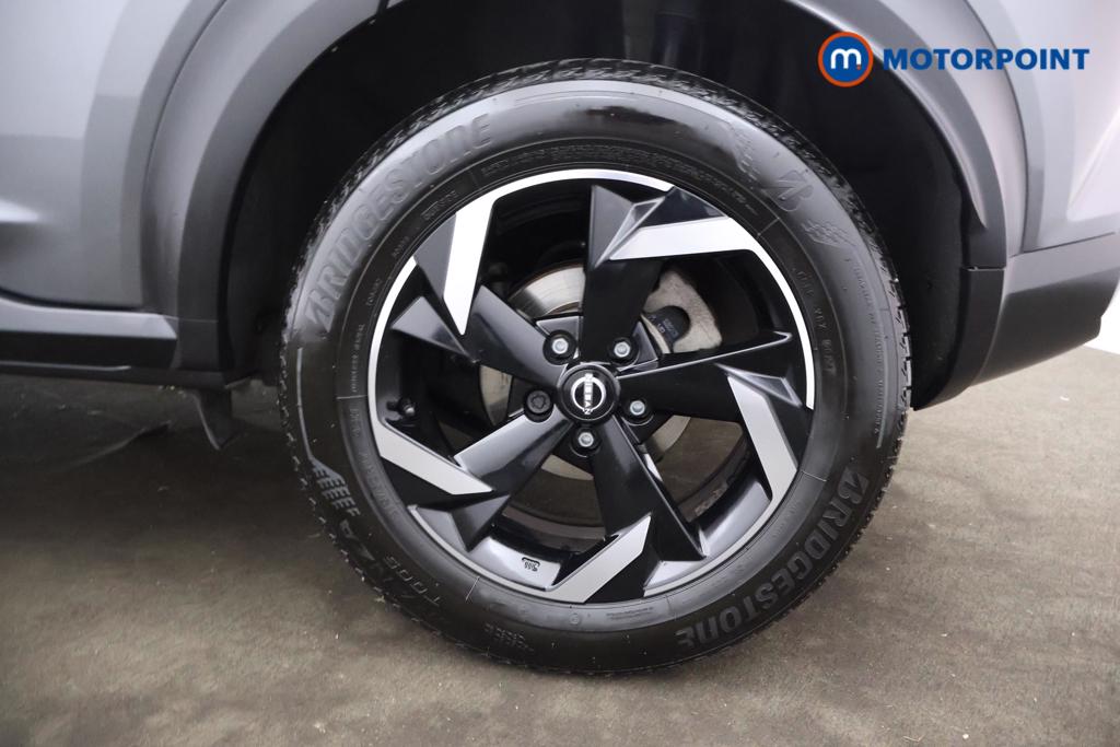 Nissan Juke N-Connecta Automatic Petrol SUV - Stock Number (1544035) - 21st supplementary image