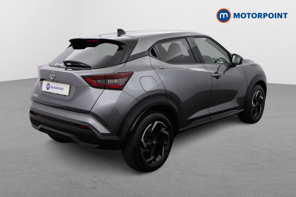 Nissan Juke N-Connecta Automatic Petrol SUV - Stock Number (1544035) - Drivers side rear corner