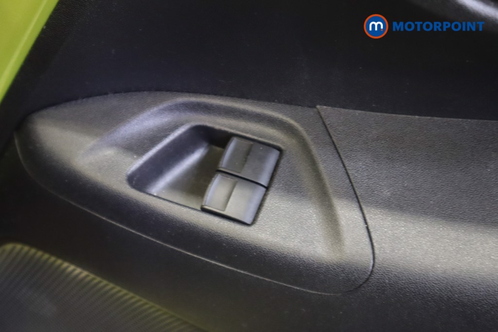 Peugeot 108 Collection Manual Petrol Hatchback - Stock Number (1544189) - 7th supplementary image