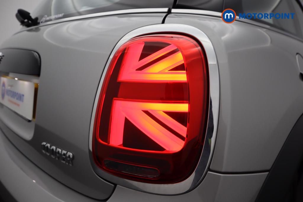 Mini Hatchback Cooper Classic Automatic Petrol Hatchback - Stock Number (1544850) - 15th supplementary image