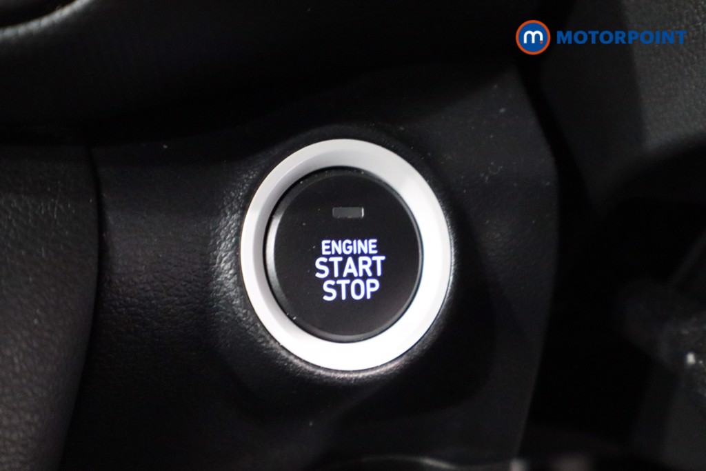 Hyundai Kona Premium Automatic Petrol-Electric Hybrid SUV - Stock Number (1545046) - 14th supplementary image